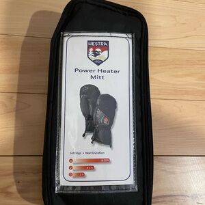 Hestra Power Heater Mitt in Black